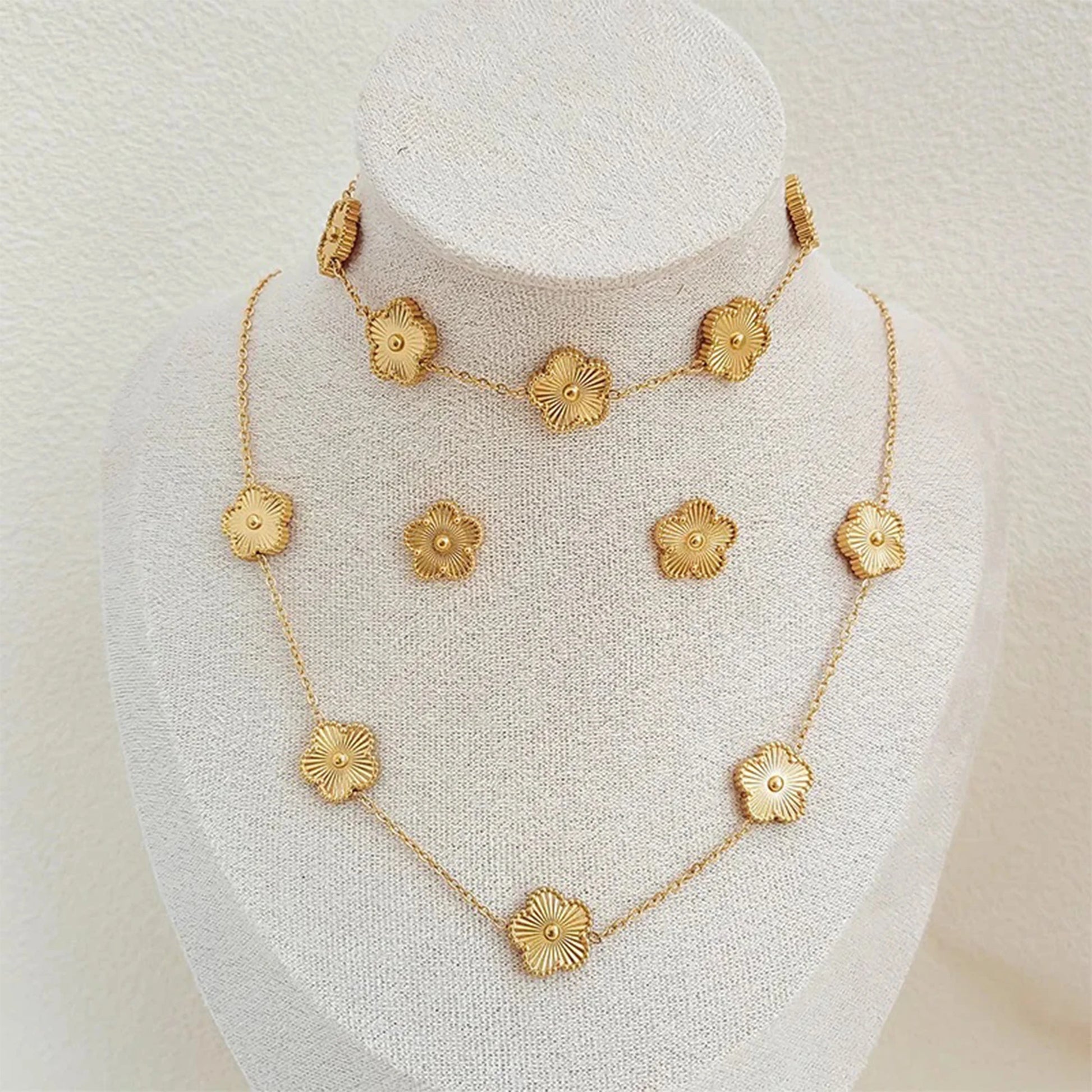Simple 316L Stainless Steel Flower Five Leaf Necklace Bracelet Earrings 18K Gold Plated Jewelry Set for Women Girl 