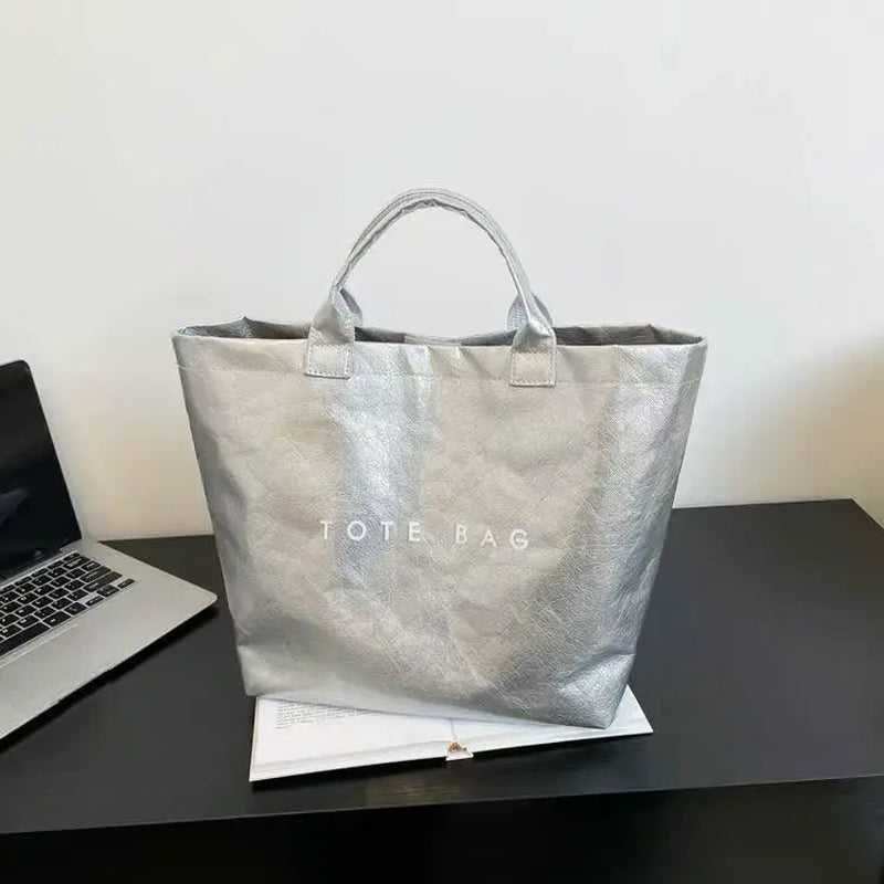 The Tote Everyone's Packing This Summer